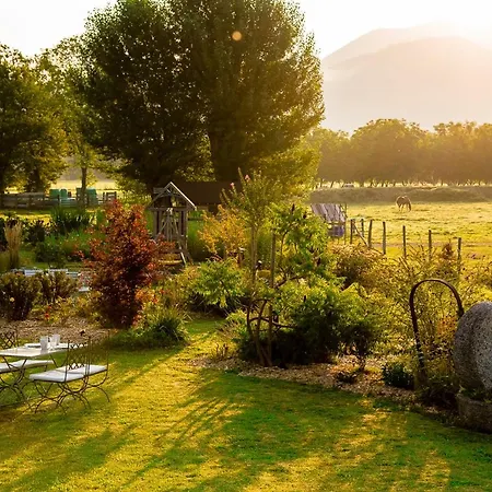 Le Paradis - De Groupe Guest house 3*